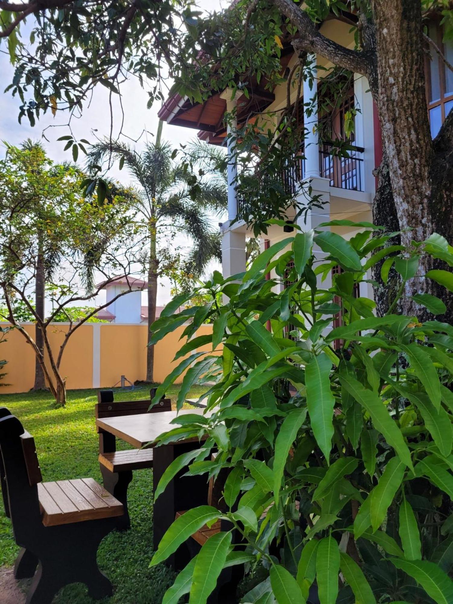 Bigcity Villa - Airport Transit Hotel Katunayaka Exterior foto